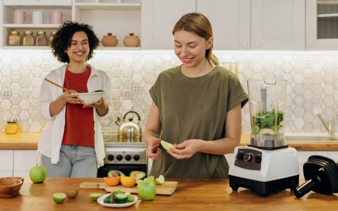 Top 5 Kitchen Gadgets Every Student Needs to Make Cooking Easy (and Fun!)